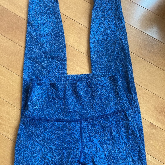 Lulu lemon leggings - Picture 4 of 4